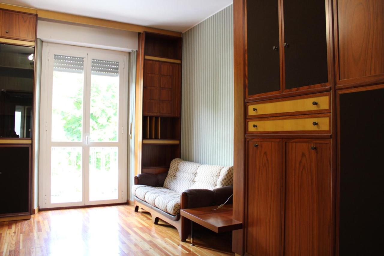L'Atelier Du Temps - Casa Gilitos Apartment Aosta Bagian luar foto