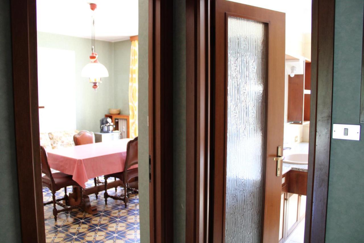 L'Atelier Du Temps - Casa Gilitos Apartment Aosta Bagian luar foto